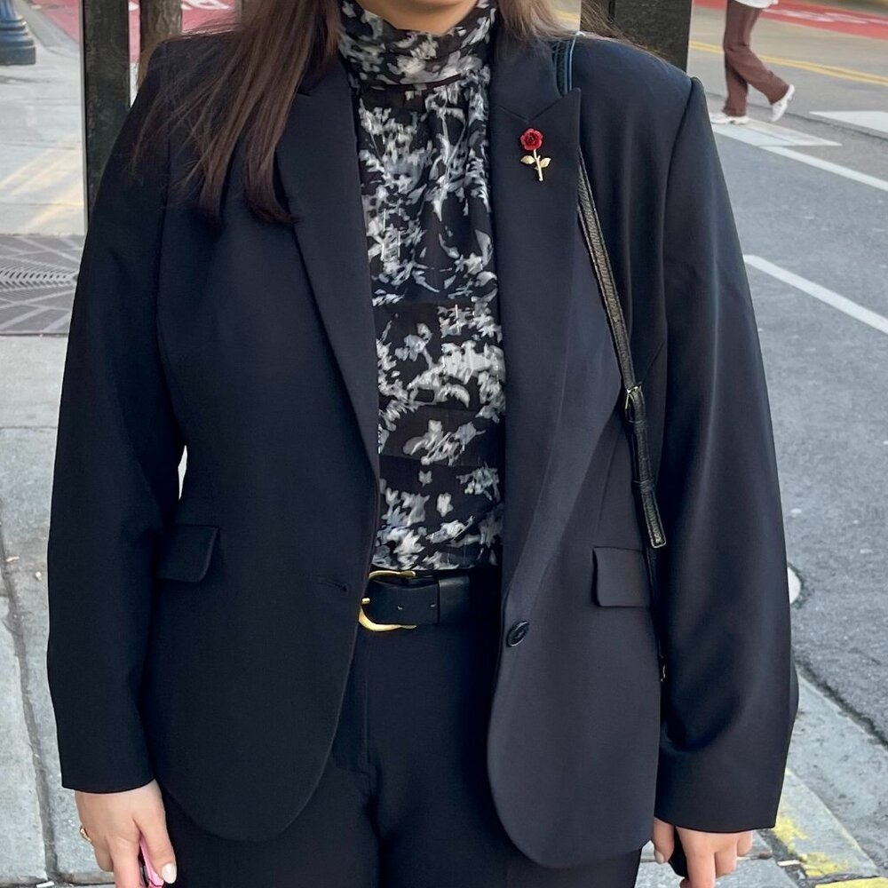 Express Editor Studio Stretch Twill Fitted One Bu… - image 3